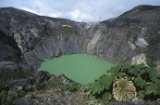 Le lac acide de l'Irazu