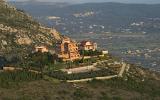 Le monastère de Loutraki
