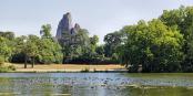 PARI0050a Lac Daumesnil et rocher du zoo
