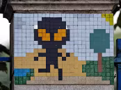 PAR_7577 Invader (voir Invader ) à l'entrée du parc