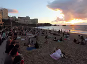 Feu5886 La plage avant le spectacle
