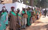 Longue file de chefs de village (les lamidos)