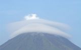 Nuages lenticulaires sur l'Arenal