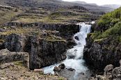 ISL_9102a Fossárfoss, Nykurhylsfoss ou Sveinsstekksfoss (trois noms pour cette cascade !)